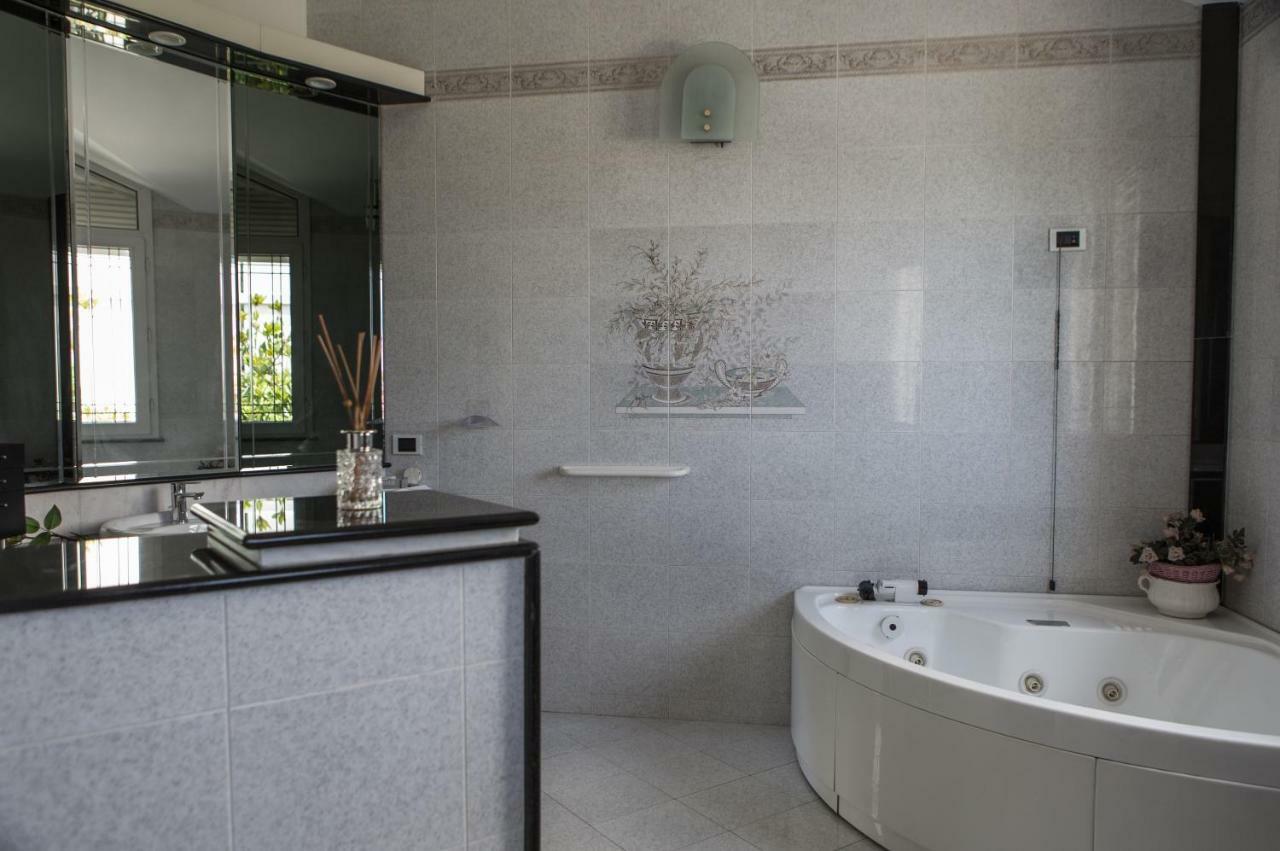 Vdl Luxury Villa Флоридия Екстериор снимка