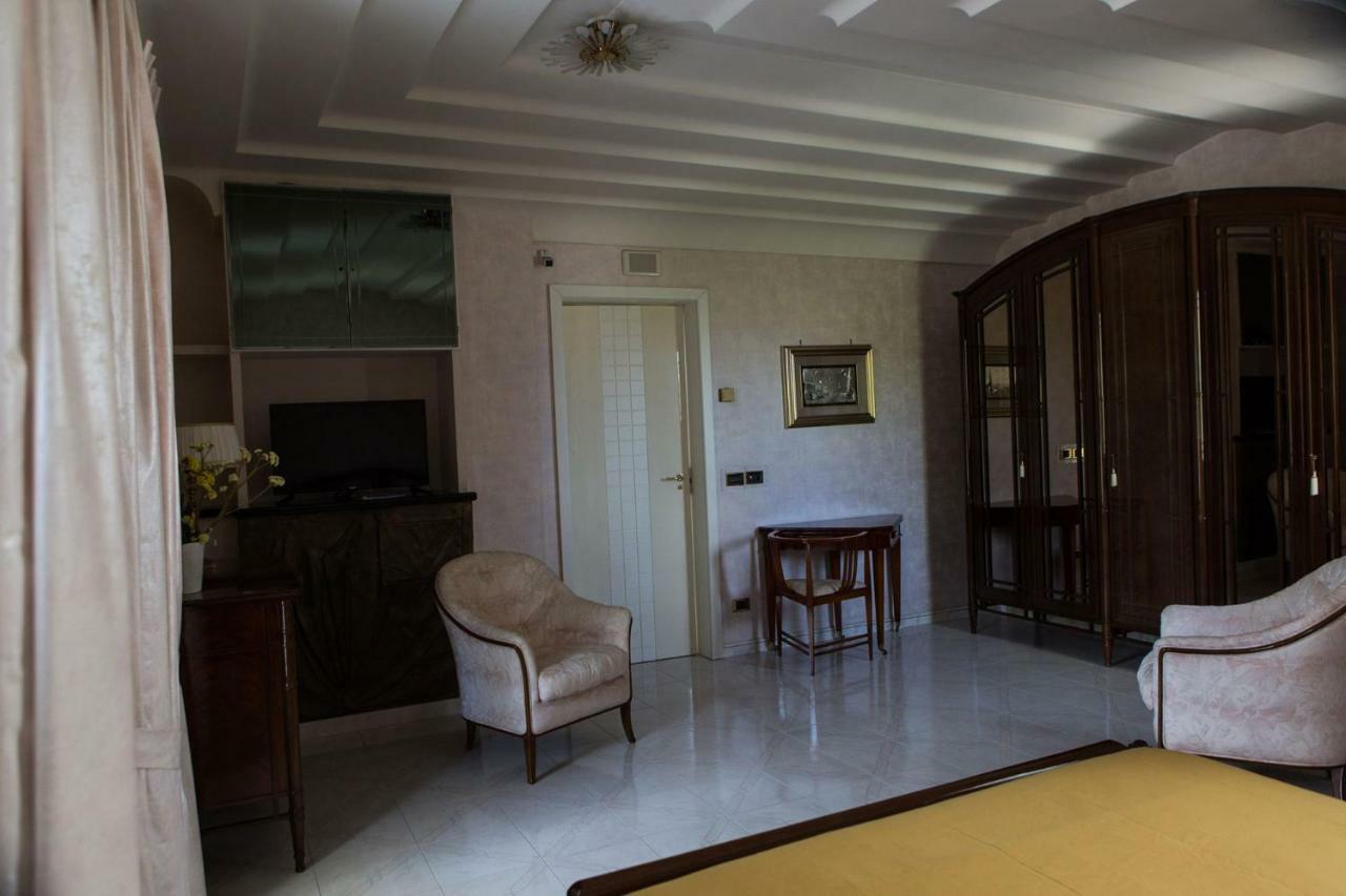 Vdl Luxury Villa Флоридия Екстериор снимка
